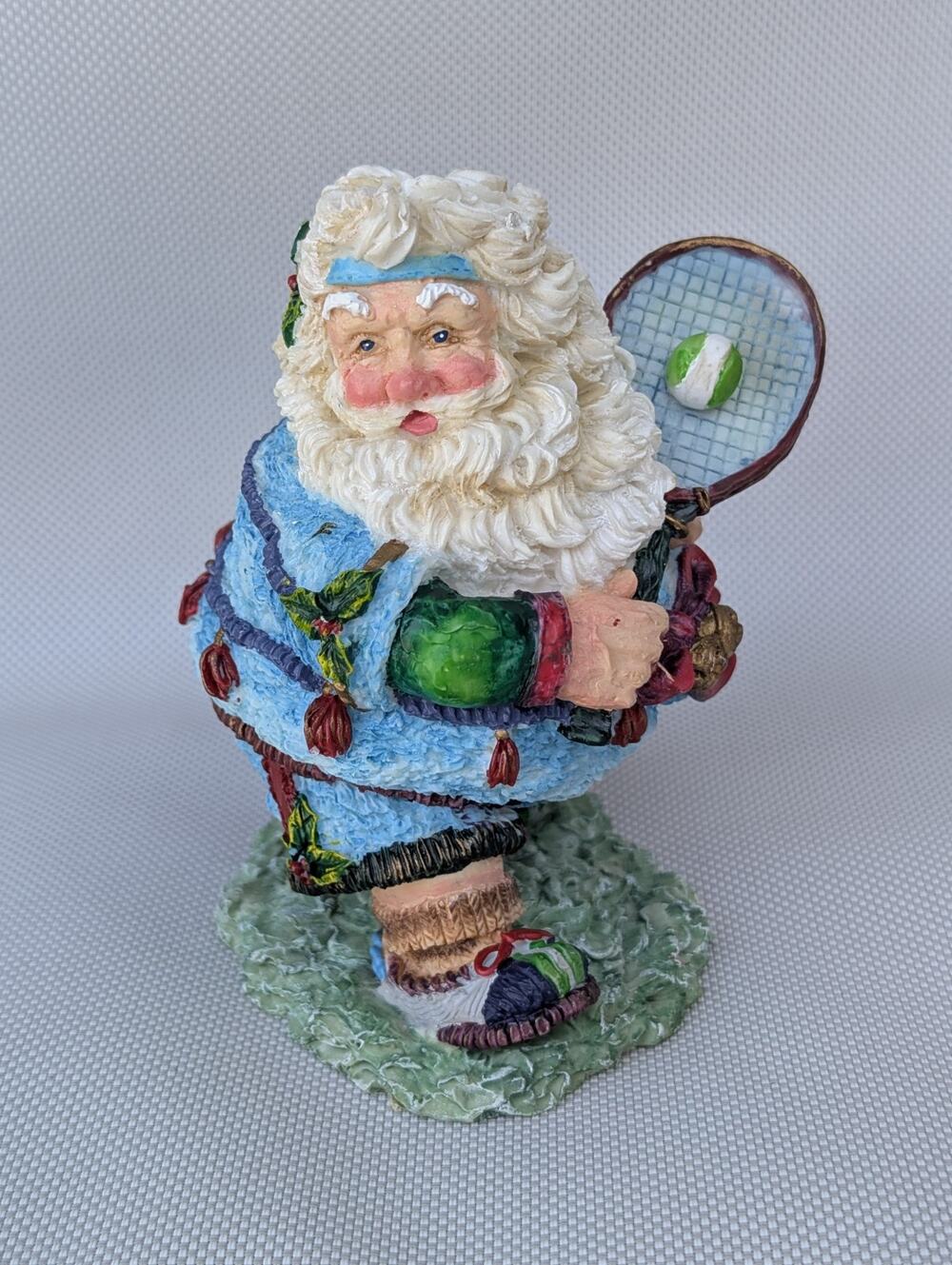 Vintage Crinkle Santa Claus Possible Dreams Crinkle Tennis Player 659512